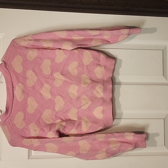 Pink Heart Pattern Sweater - Picture 2 of 3